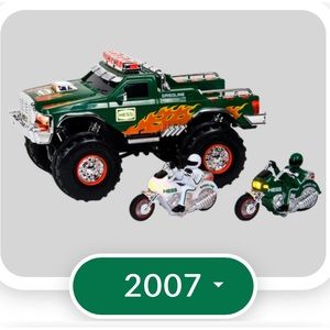 HESS 2007 Monster Truck and 2 motorcycles!